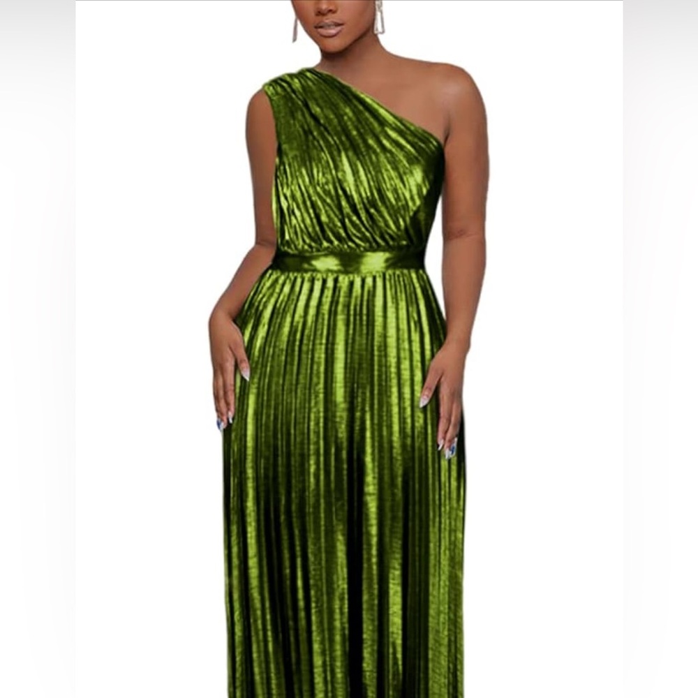 One-Shoulder Green Maxi Dress